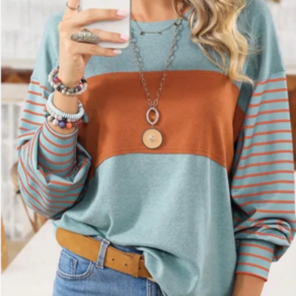 Round Neck Casual Contrast Long Sleeved T-Shirt - Picture 1 of 2